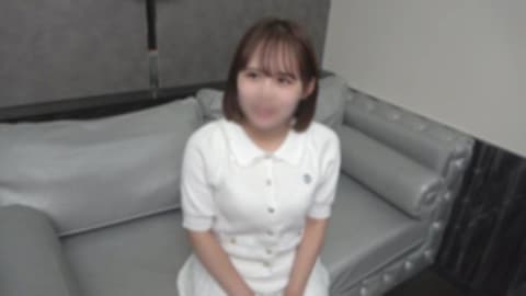 【期间限定公开】SEX的逸材登场！！萝莉脸・美乳・阿嘿颜＆阿嘿声・高潮不断！！回应巨根自拍师热情的阿嘿颜，最后的中出。 FC2-PPV-4846970