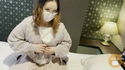 He tricked a married woman into filming a promotional video while she was shopping nearby, then secretly filmed her. (IMEDAMAFC2 FC2-PPV-4870271)