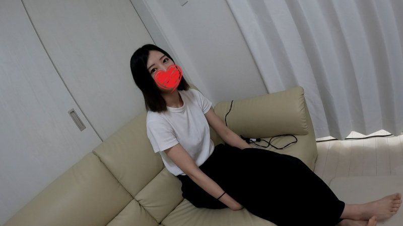 Super realistic NTR with real guns! In the newlyweds' home ♡ While worrying about when her husband will come home, she brings the promiscuous wife to orgasm and ejaculates inside her ♡ FC2-PPV-4773576