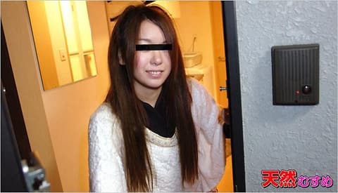 Visiting a single woman's home ~A bare-faced reveal more embarrassing than a large clitoris~ _10musume_050212_01