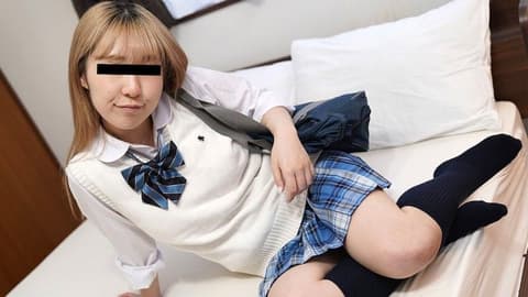 在电车上对制服妹子恶作剧 羽柴吉乃 10musume_071225_01