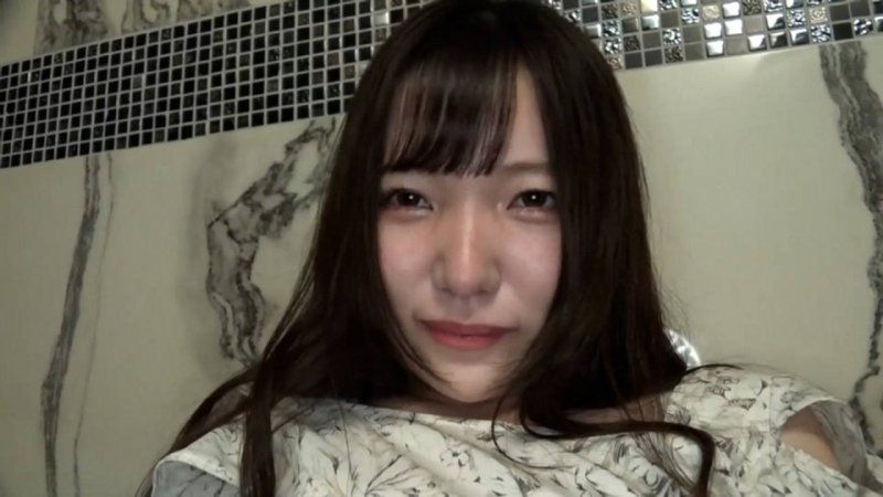 [Solo Shooting] I secretly took a selfie with her, who's shy, without her boyfriend's knowledge, and the result was even worse than I expected! FC2-PPV-4792080