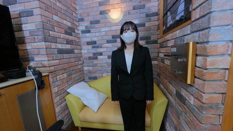 CP0440 From the workplace straight to the motel! She seems so serious, yet she orgasms uncontrollably in both her vagina and clitoris. Her debut performance includes cumshot inside her vagina. ♥ Observing a vagina full of semen inside. FC2-PPV-4813109