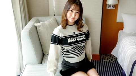 SIRO-5487 “第一次拍摄：线上申请AV→AV体验拍摄2400室内白皙E杯女孩来寻求性爱！性感内衣+她最喜欢的舔鸡巴让男人疯狂......”：MGS视频成人视频分发网站