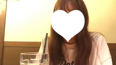 Manaka, 22 years old, gets facial ejaculated. The truth from a rookie erotic beautician. The whole story of how she was facial ejaculated on instead of just wanting to conduct an interview! (043) FC2-PPV-4777803