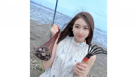 ~ Vol.53 ~ 【 人气系列 】 生动的中出影像一举公开！！【 特典影像3小时50分钟收录 】 FC2-PPV-4616642