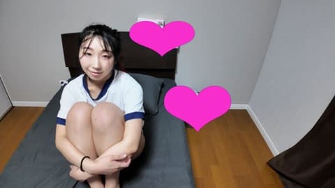 【后篇】穿着运动短裤＆体操服再战♡凹陷乳头的黑髮辣妹・千都酱 带到家里中出SEX 053 FC2-PPV-4785674