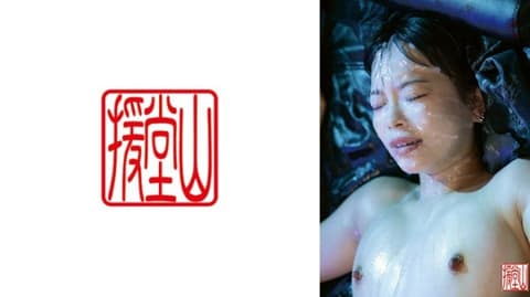 Exclusive: A passionate sex act between a beautiful idol and two obsessive fans. The live performance, filled with sweat, squirting, and continuous orgasms, is breathtaking! ENDS-260