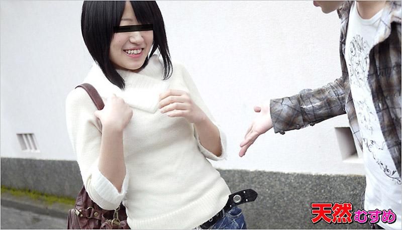 Using darts to decide where to pick up a girl ~A simple yet lewd girl~ _10musume_042012_01