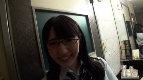 [Ami-chan / Personal Filming] The honor student who looks like Mayu is super excited, an angel who's okay with being penetrated! FC2-PPV-4797355