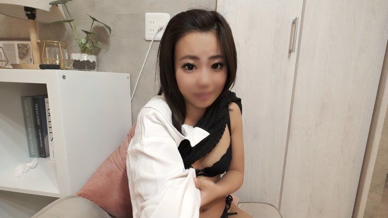 [Uncensored x Personal Shooting] To take Polaroid photos, she went to this extent! A fan girl supporting her idol used impromptu DIY to make her cunt soak wet! Her slender, goddess-like figure was so aroused, it was too dangerous w FC2-PPV-4805934