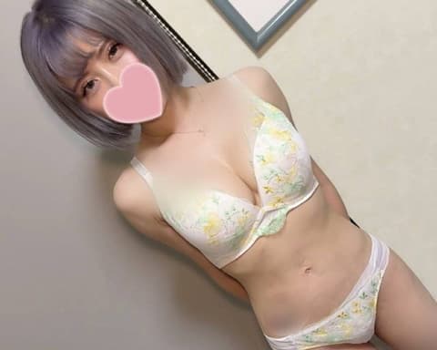 【S级素人】身材超棒×F罩杯×太过色情的巨乳牙医助理！无套插入让她高潮&大量中出阴道深处 FC2-PPV-4830418