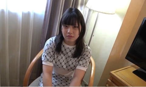 [Double Ejaculation - Uncensored Face Reveal] He was having a normal chat with a second-year economics student from a prestigious university who has huge breasts and beautiful legs, but somehow the conversation drifted into erotic topics, and he began to guide her into the adult world. FC2-PPV-4830098