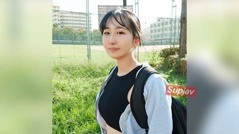 [Continued] A track and field club girl with great sensitivity and personality. She celebrates her running race victory with a huge penis! "Ahhh, not there!!" Vigorous thrusting into her tight, beautiful buttocks, ejaculating deep inside her vagina. FC2-PPV-4802052