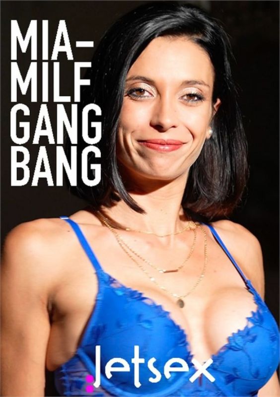 Mia – Mature Women Group Sex